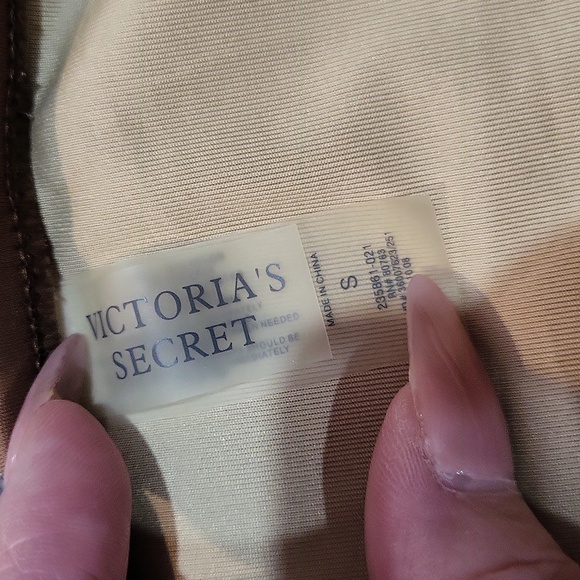 Victoria's Secret Bikini - Picture 14 of 16